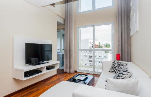 IP3 - Bhaus Loft Duplex Morumbi - Black & White - 50m2 - Linda Vista 13o andar - Academia - Piscina - Vaga de Garagem - Foto 32