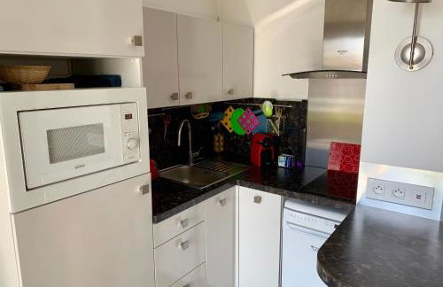 Domaine de La Coudouliere, Vue Mer, Plage, Piscine et Parc - Foto 25