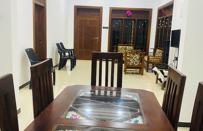 Udara Guest Yala - Photo 9