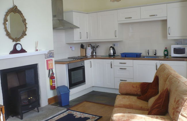 Garden Cottage & Granary - Photo 7