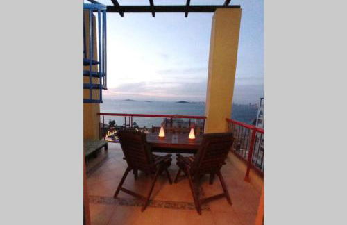 Precioso ático con solárium y vistas fantásticas - Foto 21