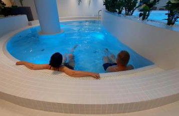 Golden Horizon Hanza Tower - SPA & Sky View - Foto 17