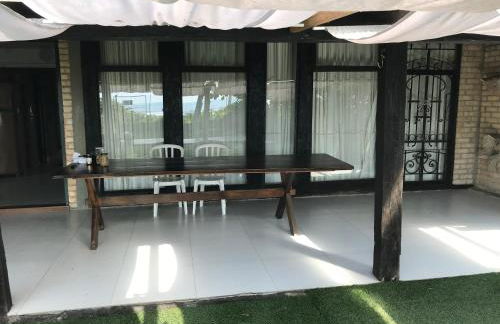 Linda Casa frente mar, pé na areia, Itapema SC, Ar, Wi-fi, Smart Tv - Photo 4