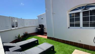 SkyLounge Cruce de Arinaga - Photo 2, Garden, sunbed, Garden view