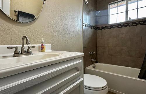 The Rustic @ Paseo de Encinal Drive - Foto 29