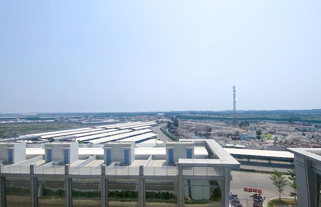 Tranquil Stay Studio with Sea View at Tokyo Riverside PIK 2 Apartment By Travelio - Foto 14