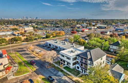 Walk to TCU: Fort Worth Retreat w/ Balcony! - Foto 24