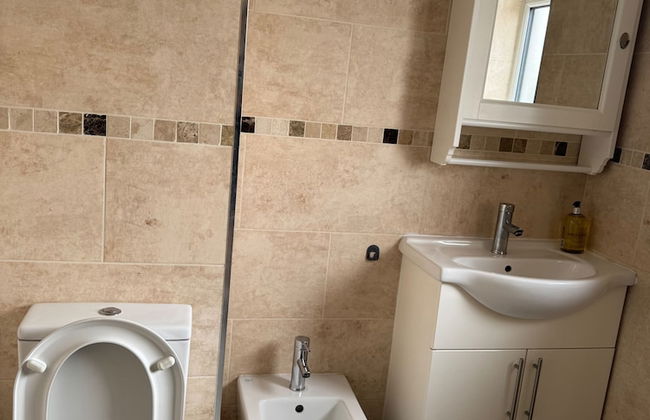 2 Bed Flat - Sleeps 4 - Parking - Wifi - Foto 12