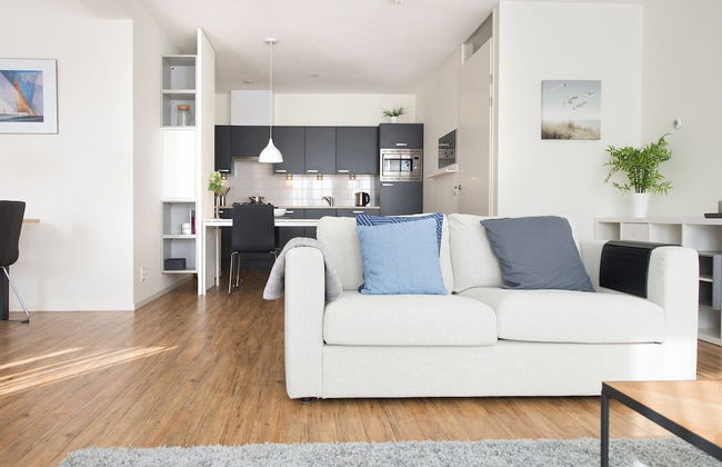 Two Room Apartment Overlooking the Harbor - Foto 40