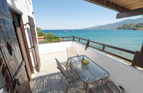 Villa Mimosa Poros Beachfront Apartments - Foto 39