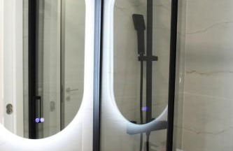 Valbom Hideaway Light, Style and Peace - Photo 5