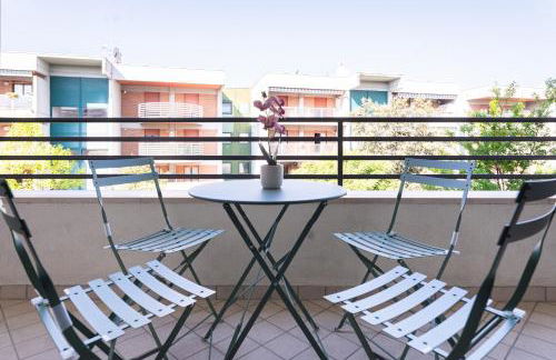 NEST LIVING Evergreen - Peaceful Stay with Terrace - Foto 12
