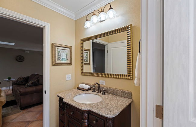 Victorian Manor In Paso Robles Wine Country + Pool, Hot Tub, Firepit, Tennis Court Sleeps 28 - Photo 52