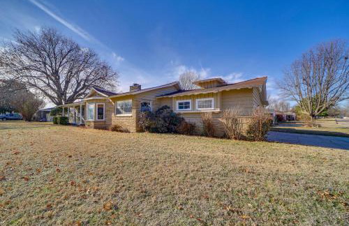 Tulsa Home with Yard 5 Mi to Downtown! - Photo 33