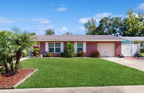 Pool Access! Dog-Friendly Retreat 16 Mi to Orlando - Photo 4