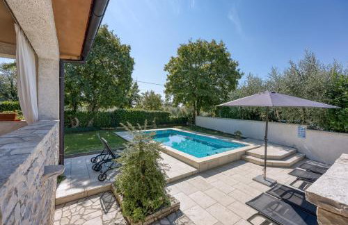 Holiday House Rita with Private Pool - Foto 9