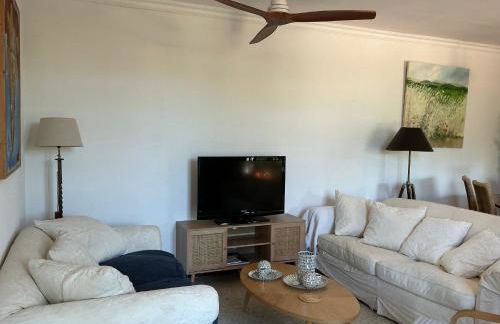 Le Doul Jolie villa au calme climatisée grande piscine jardin - Foto 29