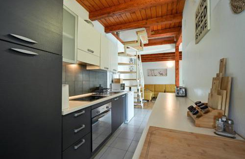 Private Villa with Pool and Jacuzzi Dreamy Hill - Foto 8