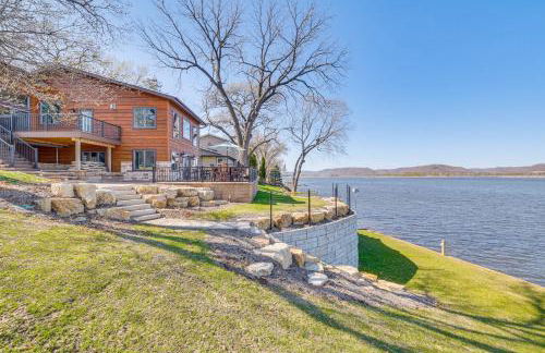 Riverfront Home with Yard Games in Wabasha! - Foto 1