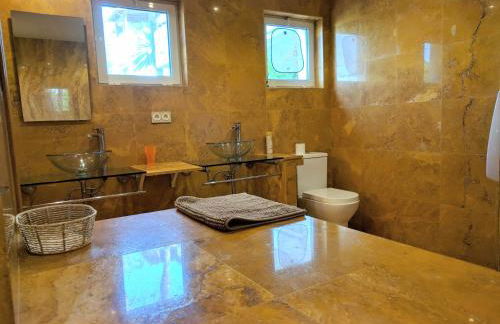 Alcazaba Beach Apartment 3302 - Photo 32