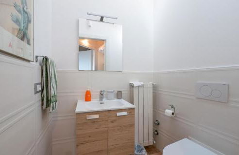 Awesome Home In Albagnano Di Bee - Foto 25