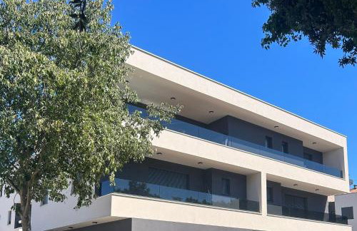 Penthouse HEDONIST with hidromassage bath - Photo 3