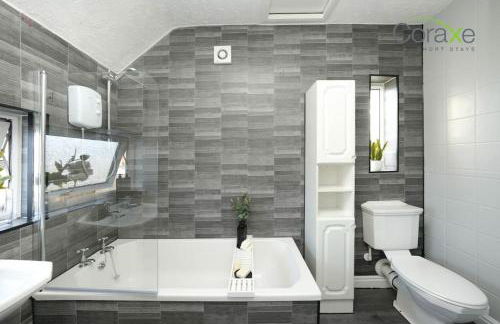 3 Bedroom Luxe Living for Contractors and Families by Coraxe Short Stays - Foto 26