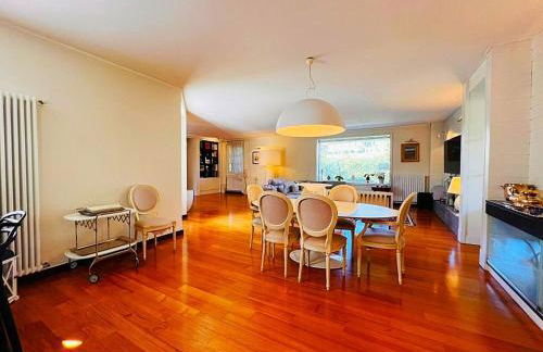 Exclusive Villa with Private Swimming Pool - Photo 3