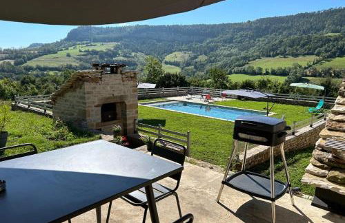 Banassac Canilhac Gite pour 4 personnes avec piscine partagée et vue panoramique en Lozère - Foto 5