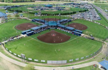 New Breezy Cottage - King Bed - Mini-Golf - Park - Foto 5