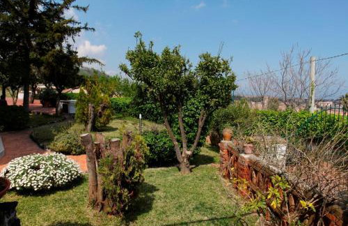 VILLA VISCALORI A garden with pool and see view near Etna - Foto 4
