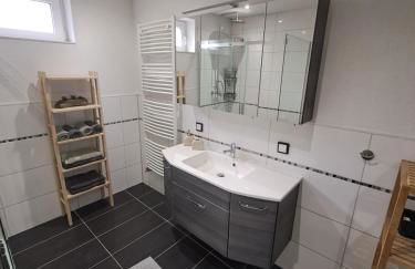 Ferienwohnung Schäfer am Nationalpark Kellerwald - Foto 9