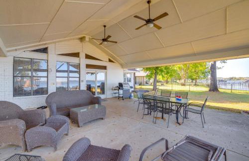 Family Retreat on Cedar Creek Lake! Dock and Views - Foto 27