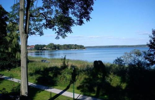 Holiday Home Haus am Seeufer in Plau am See by Interhome - Foto 11