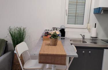 Cocooning House 204 Suite Green- Superb studio Aéroport PARIS Roissy CDG, Parc ASTERIX, Château de CHANTILLY, STADE DE FRANCE - Foto 3