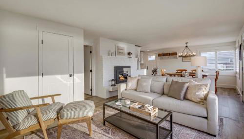 Beach Access, Deck Waterfront Whidbey Island Home - Foto 4