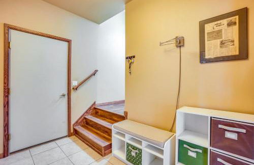 Upscale Laramie Home with Hot Tub and Patio! - Foto 27