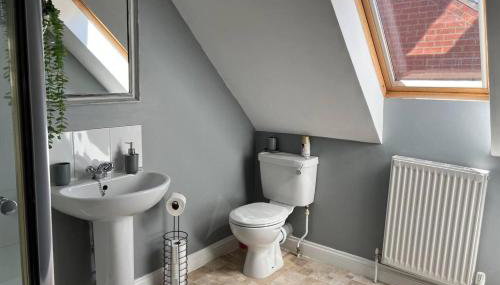 2-Bed House - Sleeps 6 - Garden Parking Wifi - Foto 3