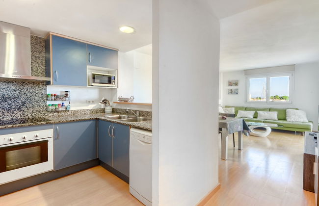 Apartment in Roses Near Santa Margarita Beach - Photo 11