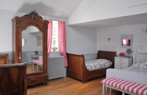 Vaste maison 23/29 pers. piscine proche des plages - Photo 24