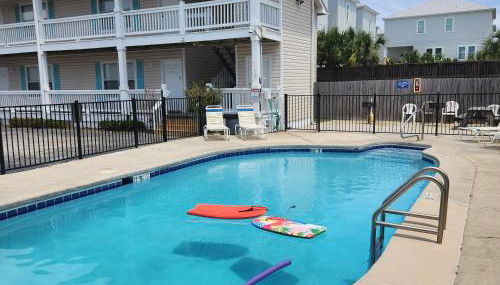 Condo in Gulf Shores King Suite - Photo 1