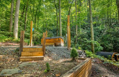 High Top cabin at Cabin Fever in NC - Foto 14