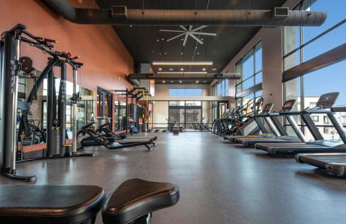 Global Luxury Suites in Menlo Park - Photo 74