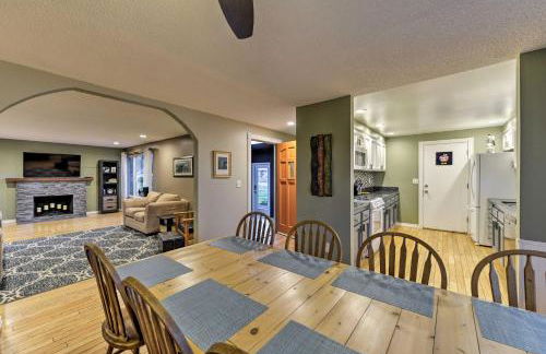 Game Room Fun! Medford Family Retreat - Foto 4