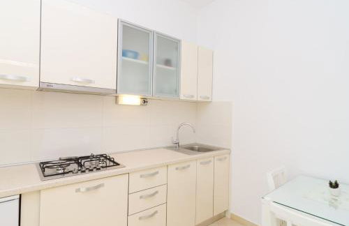 Apartments & Rooms Bari i - Superior Studio Apartment with Balcony and Garden View G2-7 - Foto 3