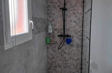 Logement entier, calme, hyper équipé - Foto 9