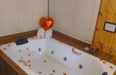 Chalé romântico com vista e banheira - Foto 39