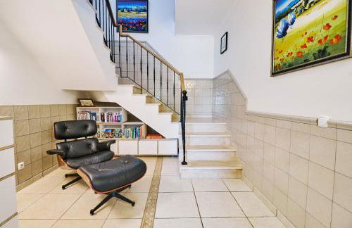 Lovely hugh villa close to beaches up to 10 sleeps - Foto 26