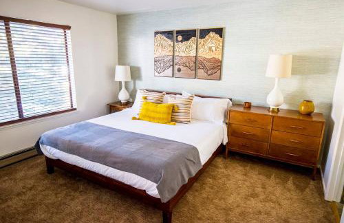 Mammoth's Best Location! 2BRLoft by Canyon Lodge - Photo 14