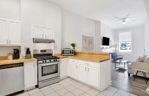 Stars on State in the Heart of Downtown - Photo 11